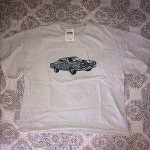 BRANDY MELVILLE VINTAGE CAR SHIRT
